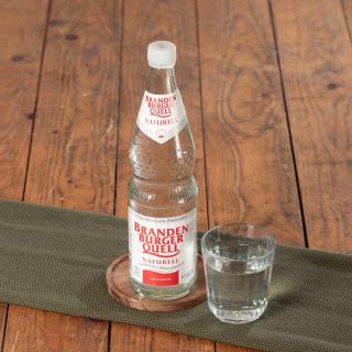 Mineralwasser naturell